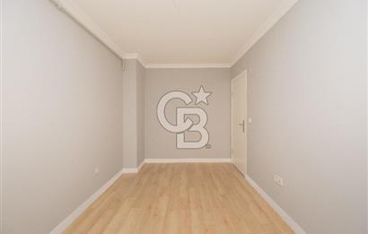 SANCAKTEPE SARIEVLER SİTESİNDE, 152 M² NET BAHÇE KATI