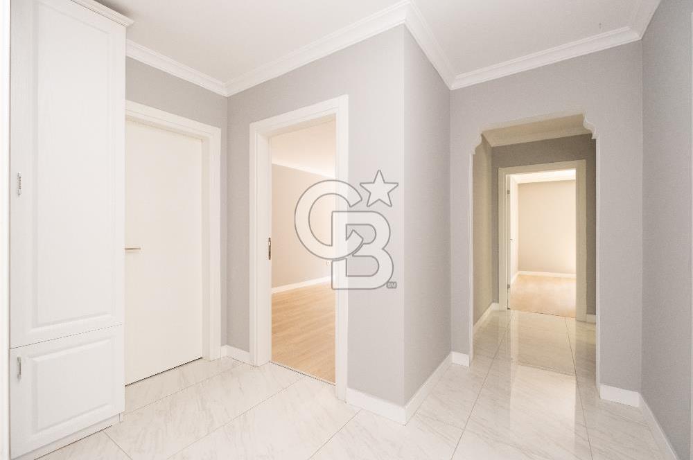 SANCAKTEPE SARIEVLER SİTESİNDE, 152 M² NET BAHÇE KATI