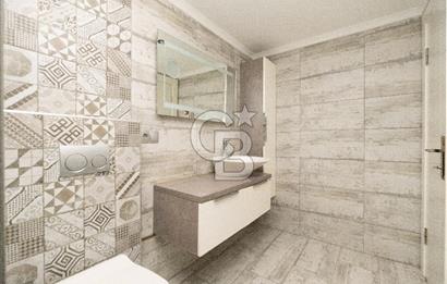 SANCAKTEPE SARIEVLER SİTESİNDE, 152 M² NET BAHÇE KATI