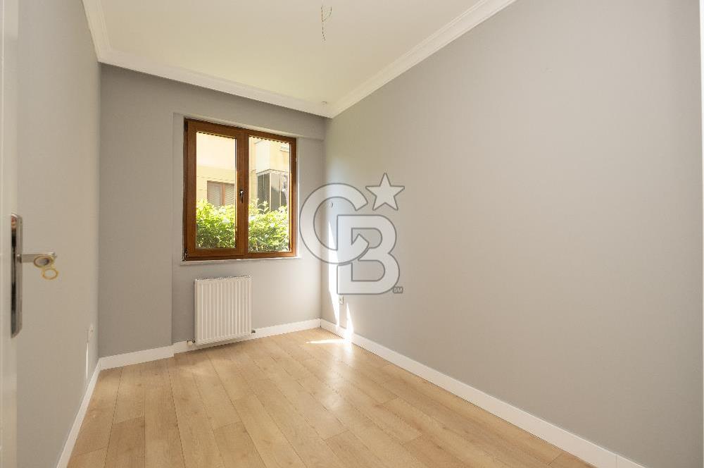 SANCAKTEPE SARIEVLER SİTESİNDE, 152 M² NET BAHÇE KATI