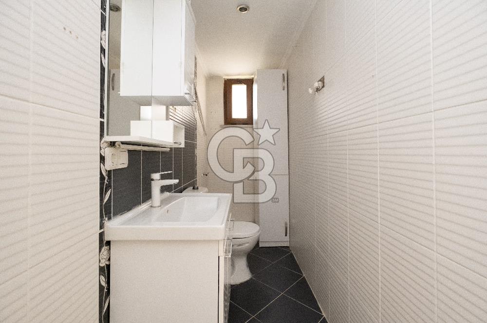 SANCAKTEPE SARIEVLER SİTESİNDE, 152 M² NET BAHÇE KATI