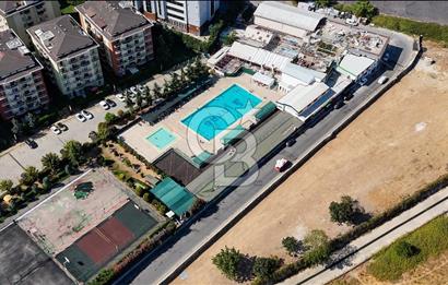 SANCAKTEPE SARIEVLER SİTESİNDE, 152 M² NET BAHÇE KATI