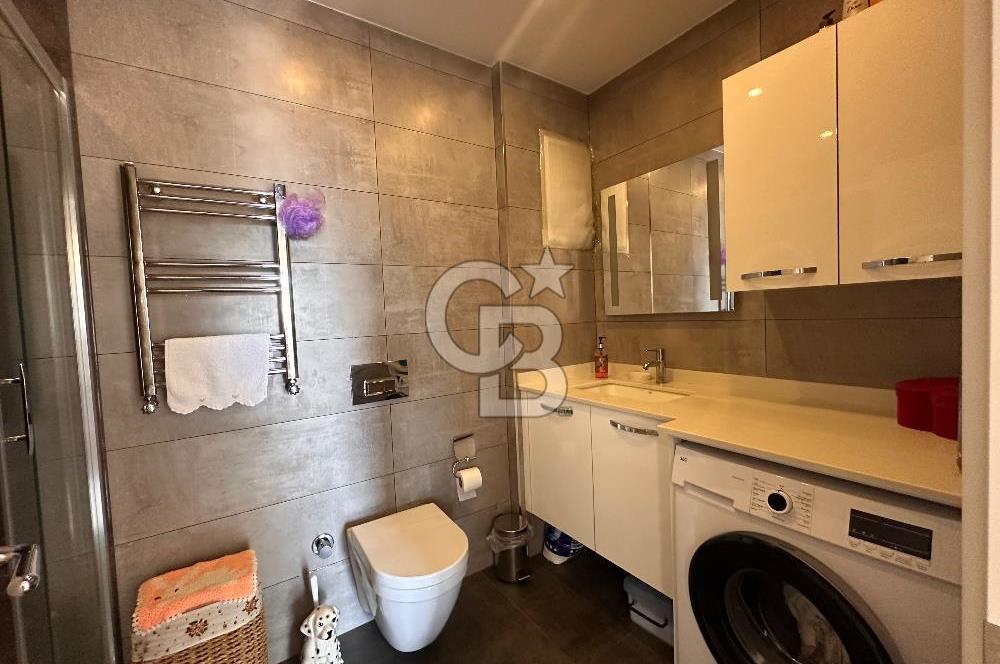 Kazım Özalp’te Deniz Manzaralı 3+1 Katta Tek Satılık Daire
