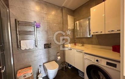 Kazım Özalp’te Deniz Manzaralı 3+1 Katta Tek Satılık Daire