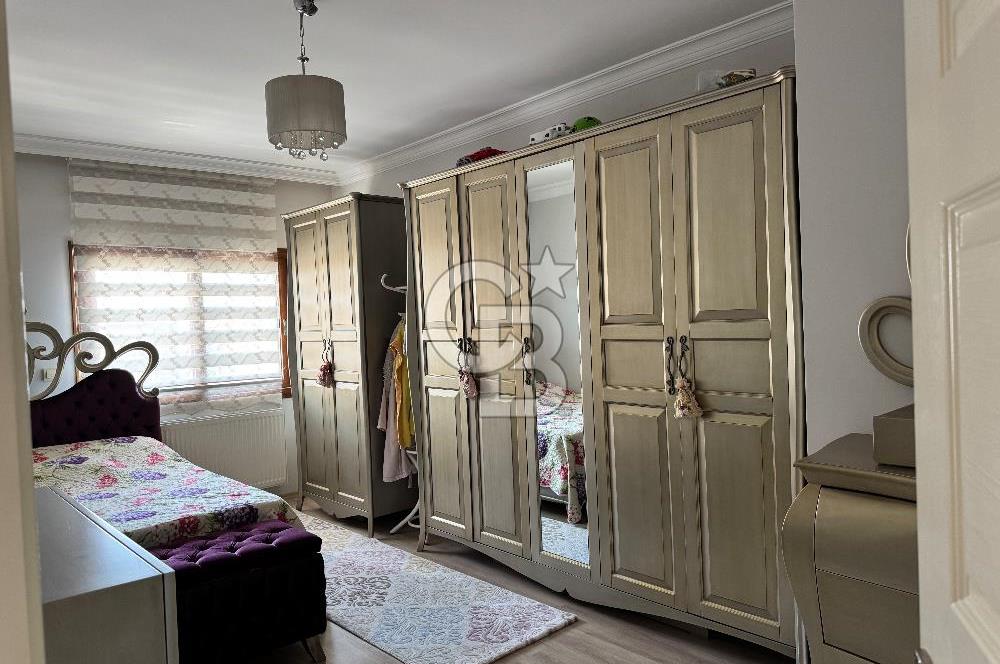 Karşıyaka Şemikler Mahallesi 4+2 Dubleks Teraslı Daire