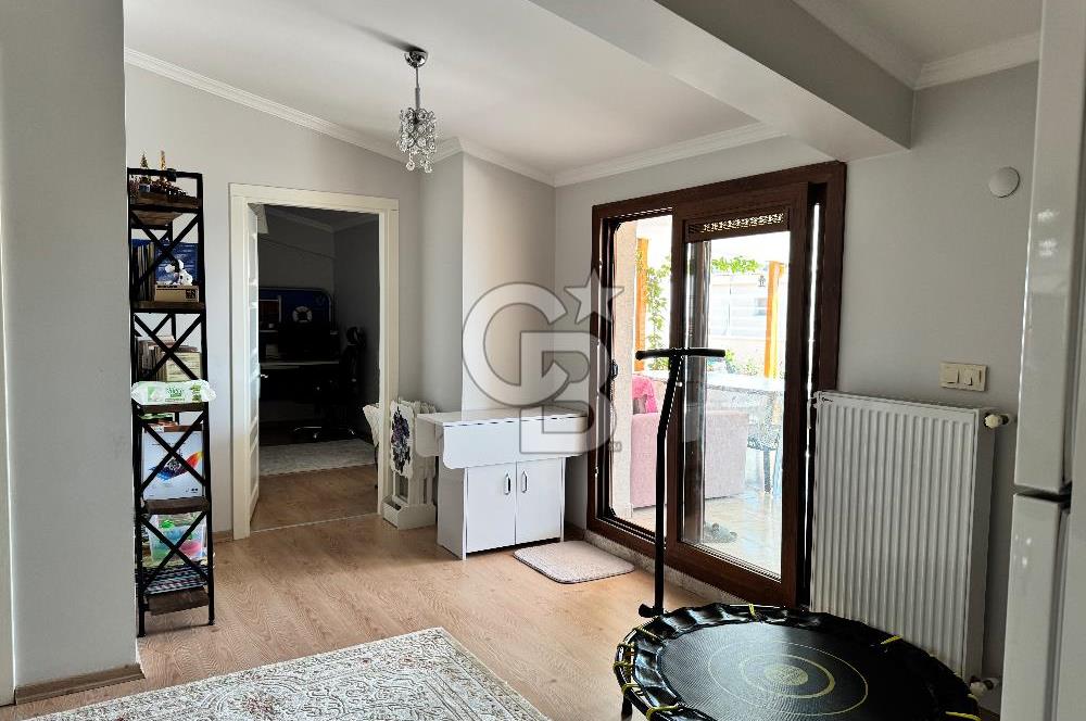 Karşıyaka Şemikler Mahallesi 4+2 Dubleks Teraslı Daire