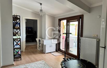 Karşıyaka Şemikler Mahallesi 4+2 Dubleks Teraslı Daire