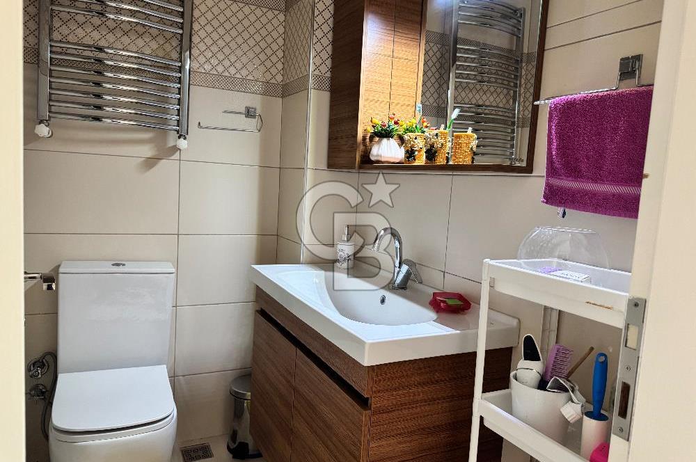 Karşıyaka Şemikler Mahallesi 4+2 Dubleks Teraslı Daire
