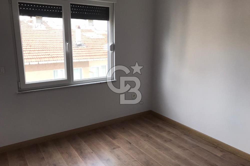 FENERYOLUNDA MARMARA ÜNİVERSİTESİNE KOMŞU, SATILIK 2+1 DAİRE