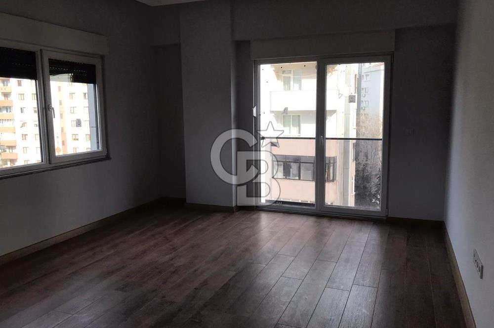 FENERYOLUNDA MARMARA ÜNİVERSİTESİNE KOMŞU, SATILIK 2+1 DAİRE