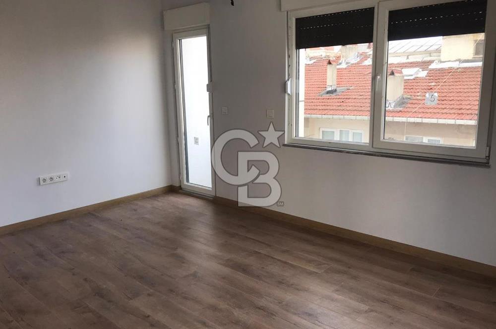 FENERYOLUNDA MARMARA ÜNİVERSİTESİNE KOMŞU, SATILIK 2+1 DAİRE