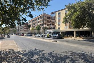 GAZİEMİR ALTAY SPOR TESİSLERİ BÖLGESİNDE 300 M² DEVREN KİRALIK