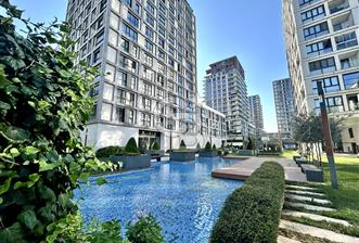 Bahçeşehir Strada 1.Etap Satılık 1+1 Daire Balkonlu Büyük Tip