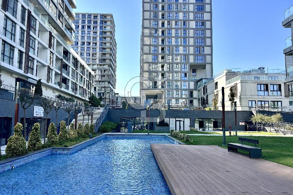 Bahçeşehir Strada 1.Etap Satılık 1+1 Daire Balkonlu Büyük Tip