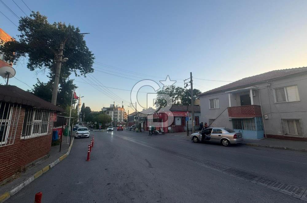 Buca Hasanağa Bölgesinde Müstakil Devren Kiralık Kafe 280 m2