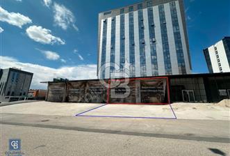 PODIUM AVM ARK. YÜKSEK TAVANLI NATAMAM 200m² KİRALIK DÜKKAN