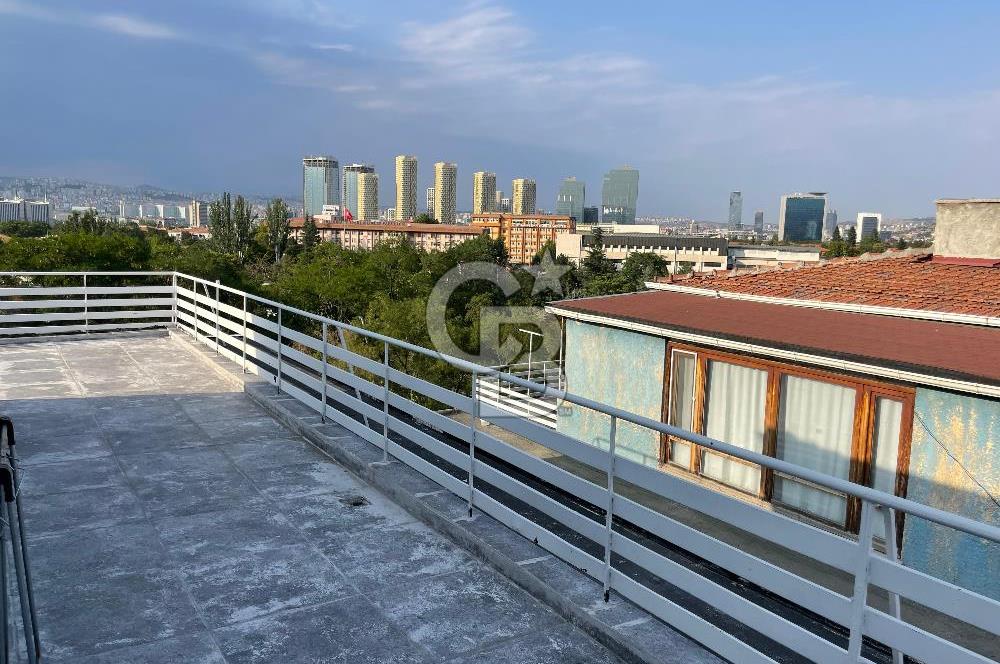 Beşevler de Eşsiz Konum ve Manzarada Lüks Yapılı Asansörlü Daire