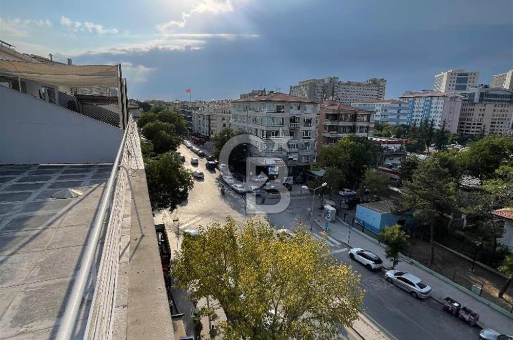 Beşevler de Eşsiz Konum ve Manzarada Lüks Yapılı Asansörlü Daire