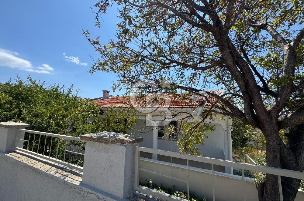 GÖKÇEADA ŞİRİNKÖY 3+1 İÇİ YENİLENMİŞ GENİŞ BAHÇELİ MÜSTAKİL EV