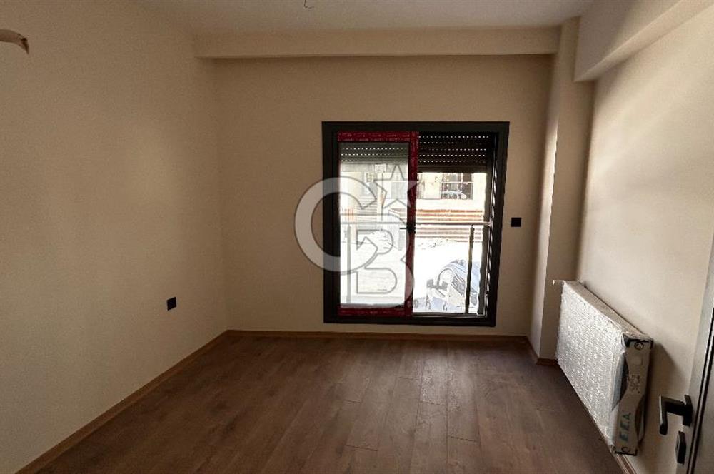 Karşıyaka Demirköprü’de Sıfır Bina, Taşınmaya Hazır 2+1 Kiralık Daire