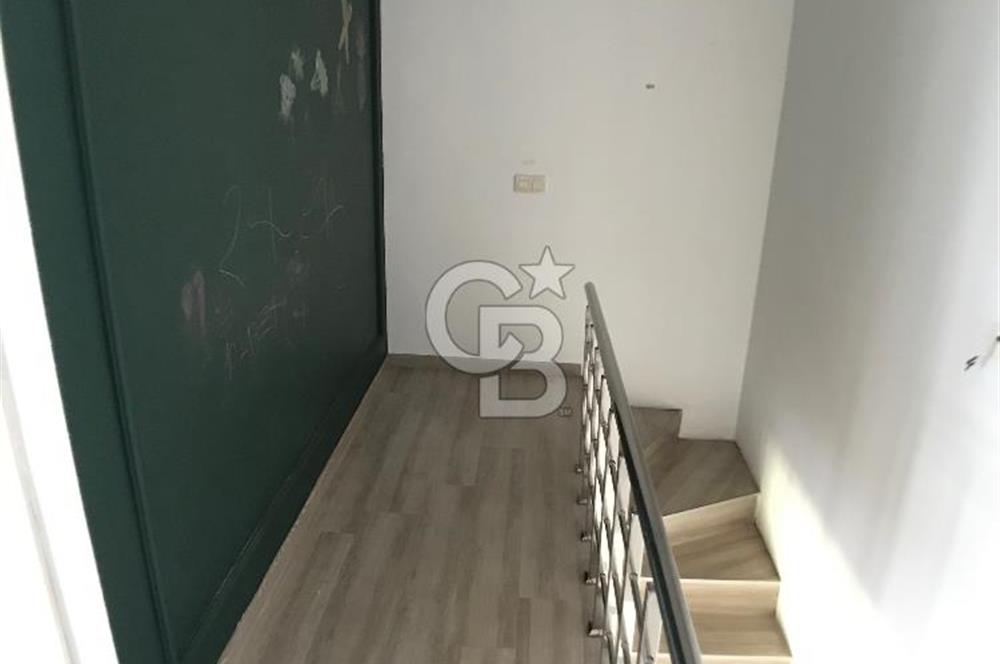 Dumankaya Cadde Yenişehir 3+1 Bahçe Kullanımlı Dubleks Daire 