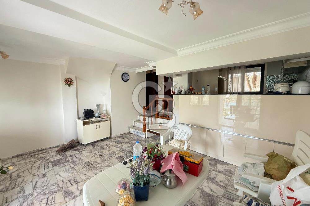 Seferihisar Site İçerisinde Özel Plajlı Müstakil Villa