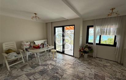 Seferihisar Site İçerisinde Özel Plajlı Müstakil Villa