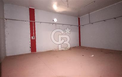 Salihli Organize Sanayi Bölgesi'nde Ankara yolu cepheli köşe...