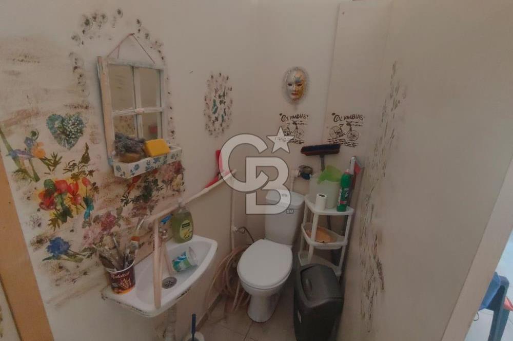 Merkezi Konumda Devren Kiralık Ahşap Boyama Atölyesi