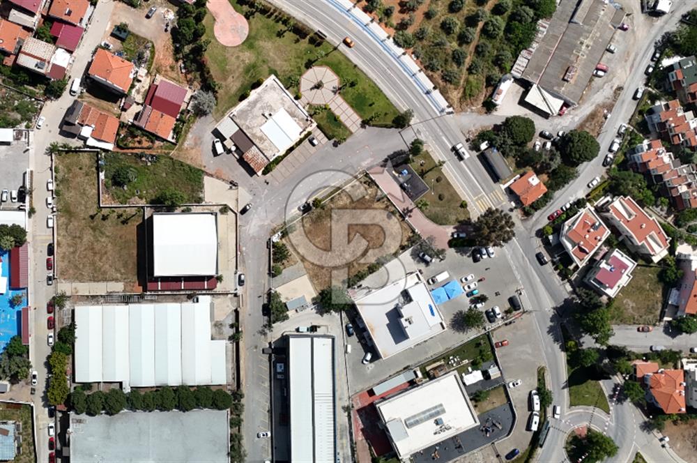 GÜZELBAHÇE BÖLGESİNDE KÖŞE KONUMDA KİRALIK 1519 m² TİCARİ ARSA