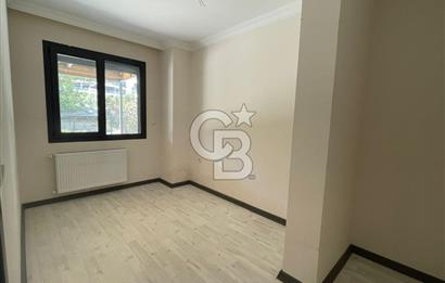 Bornova Myvia 414’te Devirli Kiralık Modern İpek Kirpik & Bakım Salonu – Yüksek Tabela Değeri & Büyük Teras