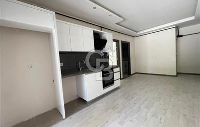 Bornova Myvia 414’te Devirli Kiralık Modern İpek Kirpik & Bakım Salonu – Yüksek Tabela Değeri & Büyük Teras