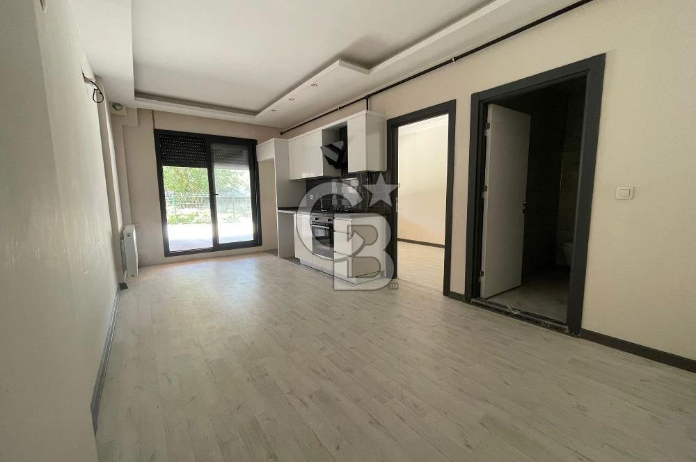 Bornova Myvia 414’te Devirli Kiralık Modern İpek Kirpik & Bakım Salonu – Yüksek Tabela Değeri & Büyük Teras