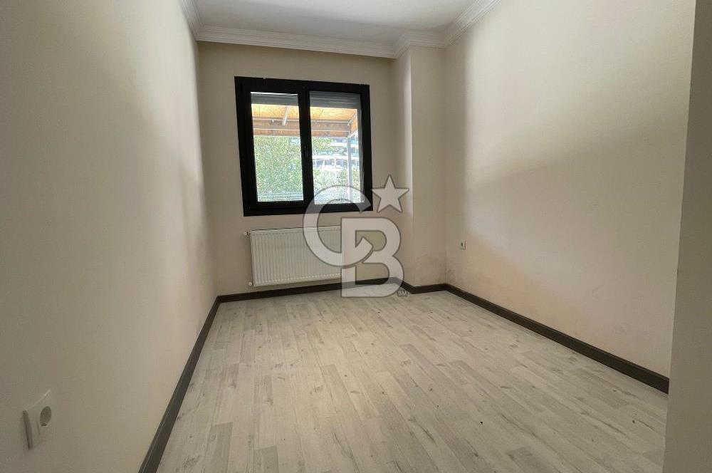 Bornova Myvia 414’te Devirli Kiralık Modern İpek Kirpik & Bakım Salonu – Yüksek Tabela Değeri & Büyük Teras