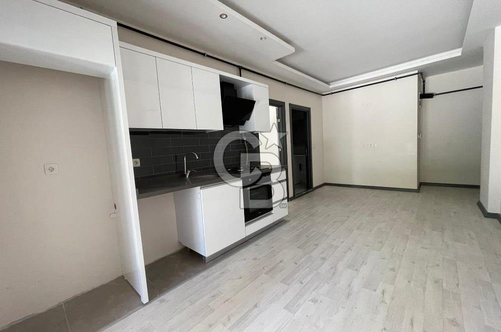 Bornova Myvia 414’te Devirli Kiralık Modern İpek Kirpik & Bakım Salonu – Yüksek Tabela Değeri & Büyük Teras