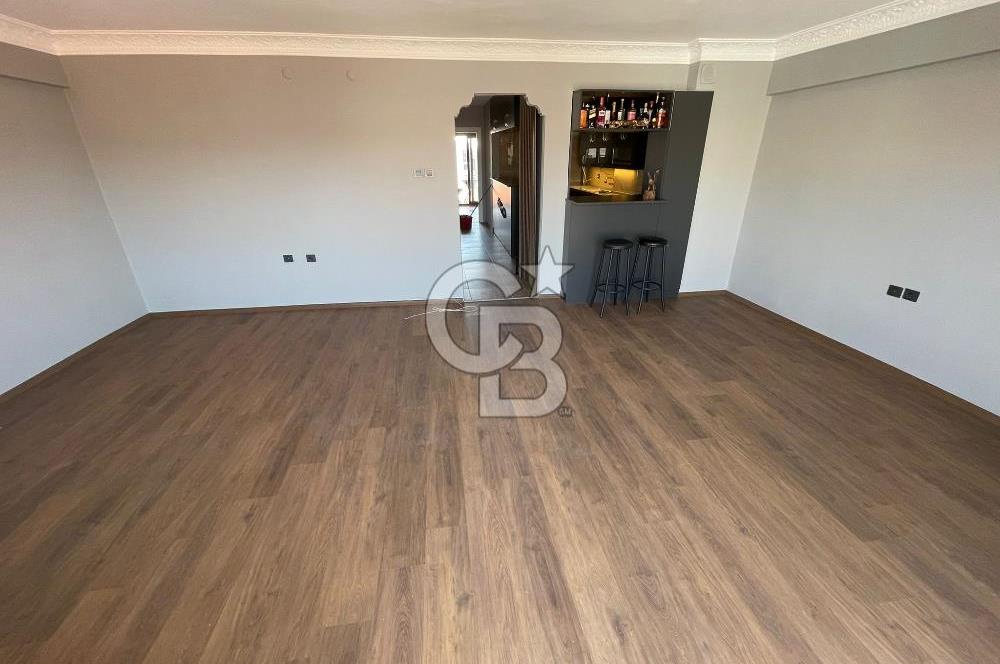 Karşıyaka Bahariye Mahallesinde Satılık 2+1 Daire – Komple Tadilatlı, Kapalı Otoparklı, Merkezi Konumda