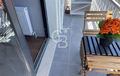 Karşıyaka Bahariye Mahallesinde Satılık 2+1 Daire – Komple Tadilatlı, Kapalı Otoparklı, Merkezi Konumda