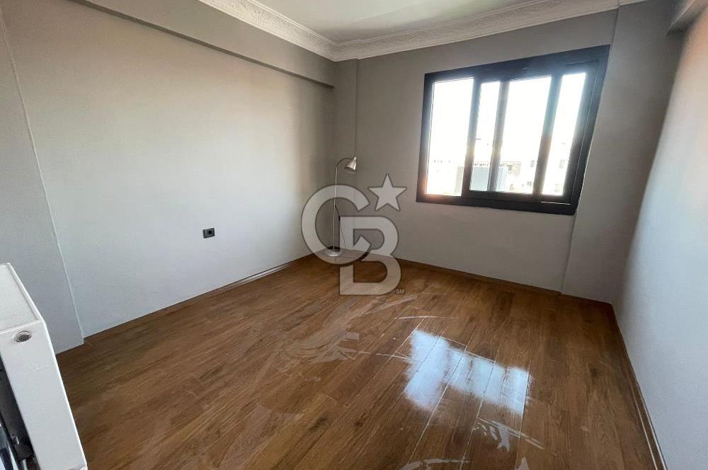 Karşıyaka Bahariye Mahallesinde Satılık 2+1 Daire – Komple Tadilatlı, Kapalı Otoparklı, Merkezi Konumda