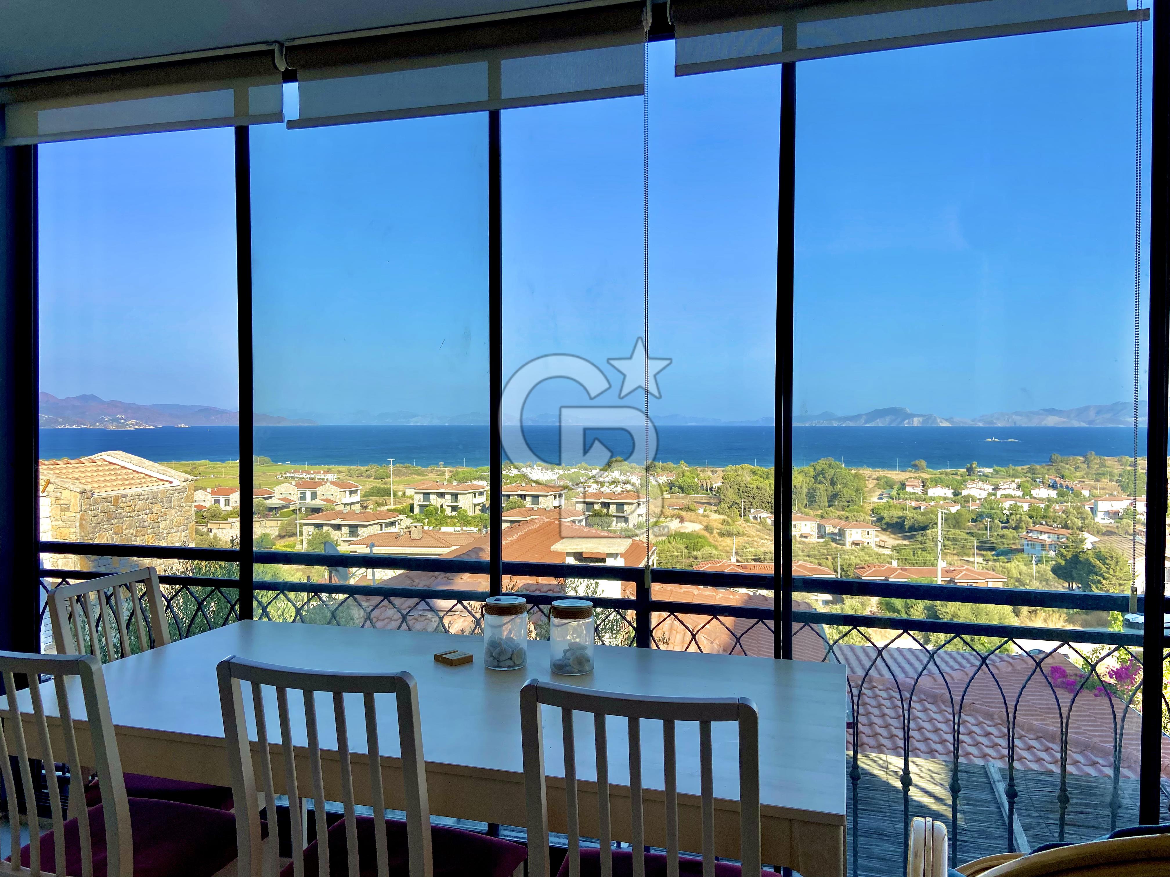 Datça Burgaz'da Panoramik Deniz Manzaralı 2+1 Orta Kat Daire