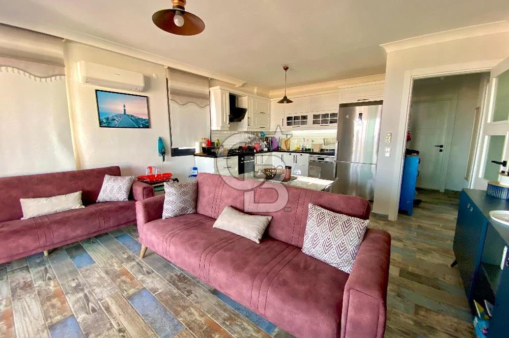 Datça Burgaz'da Panoramik Deniz Manzaralı 2+1 Orta Kat Daire