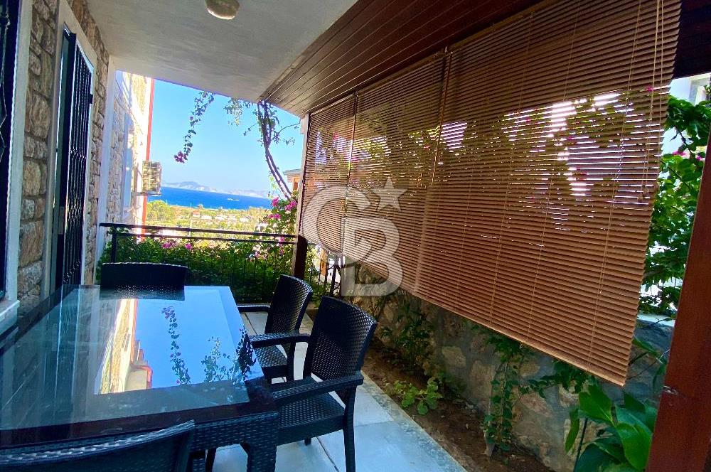 Datça Burgaz'da Panoramik Deniz Manzaralı 2+1 Orta Kat Daire