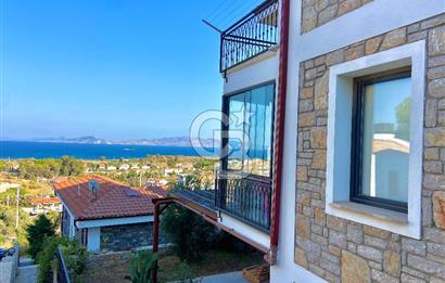 Datça Burgaz'da Panoramik Deniz Manzaralı 2+1 Orta Kat Daire