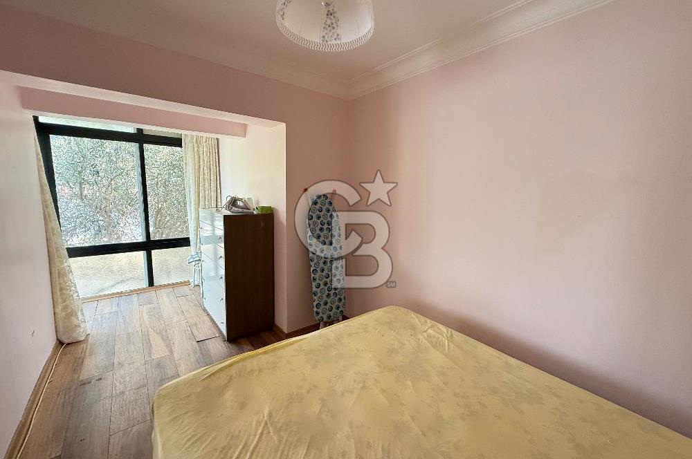 Seferihisar Site İçerisinde Özel Plajlı Müstakil Villa