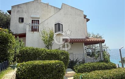 Seferihisar Site İçerisinde Özel Plajlı Müstakil Villa