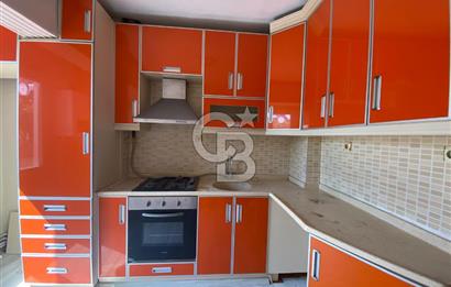 Menemen Türkelli ‘de 3 Katlı Komple Satılık Bina