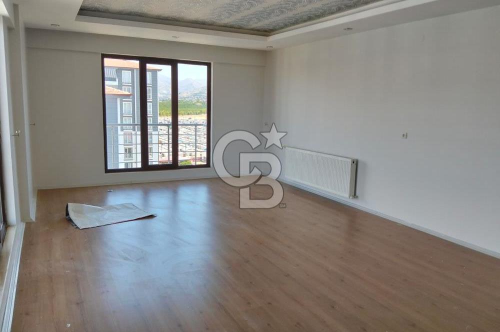 COLDWELL BANKER SAFİR'den YAKINCA da KİRALIK 3+1 DAİRE