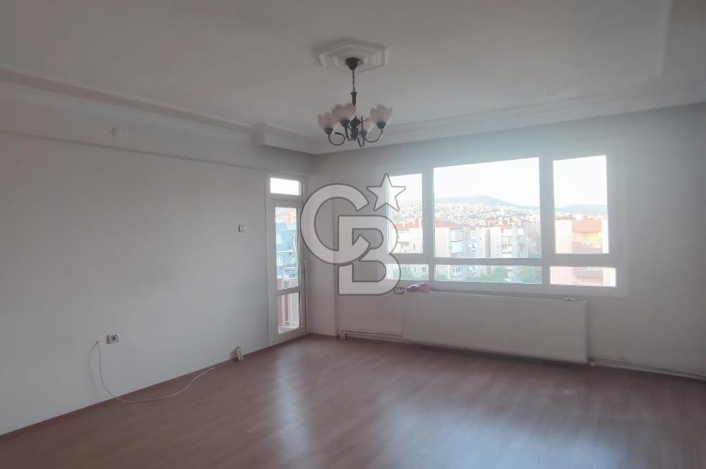 BORNOVA MANAVKUYU'DA 3+1 KİRALIK DAİRE