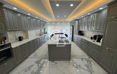 CB ENVOY | Kartepe'de Merkezi Konumda Özel Tasarım 6+1 Villa