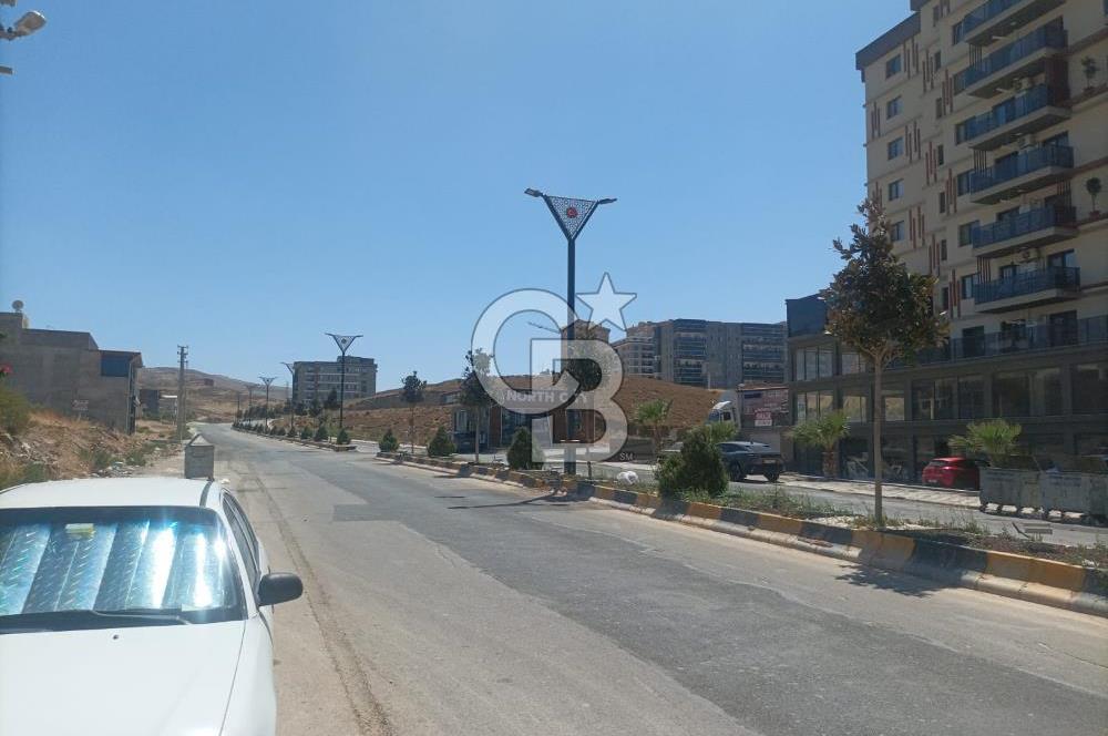 MENEMEN KOYUNDERE DE SATILIK CADDE ÜSTÜ ARSA