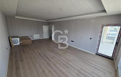 ÖNİZ GÖKSU'DA KAPALI OTOPARKLI, ADA MUTFAKLI SATILIK 3,5+1 DAİRE